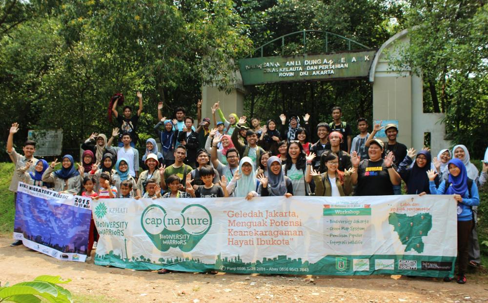 The Biodiversity Warriors took a group shot after they held a field activity. (Photo source: Muhammad Ismail Adha